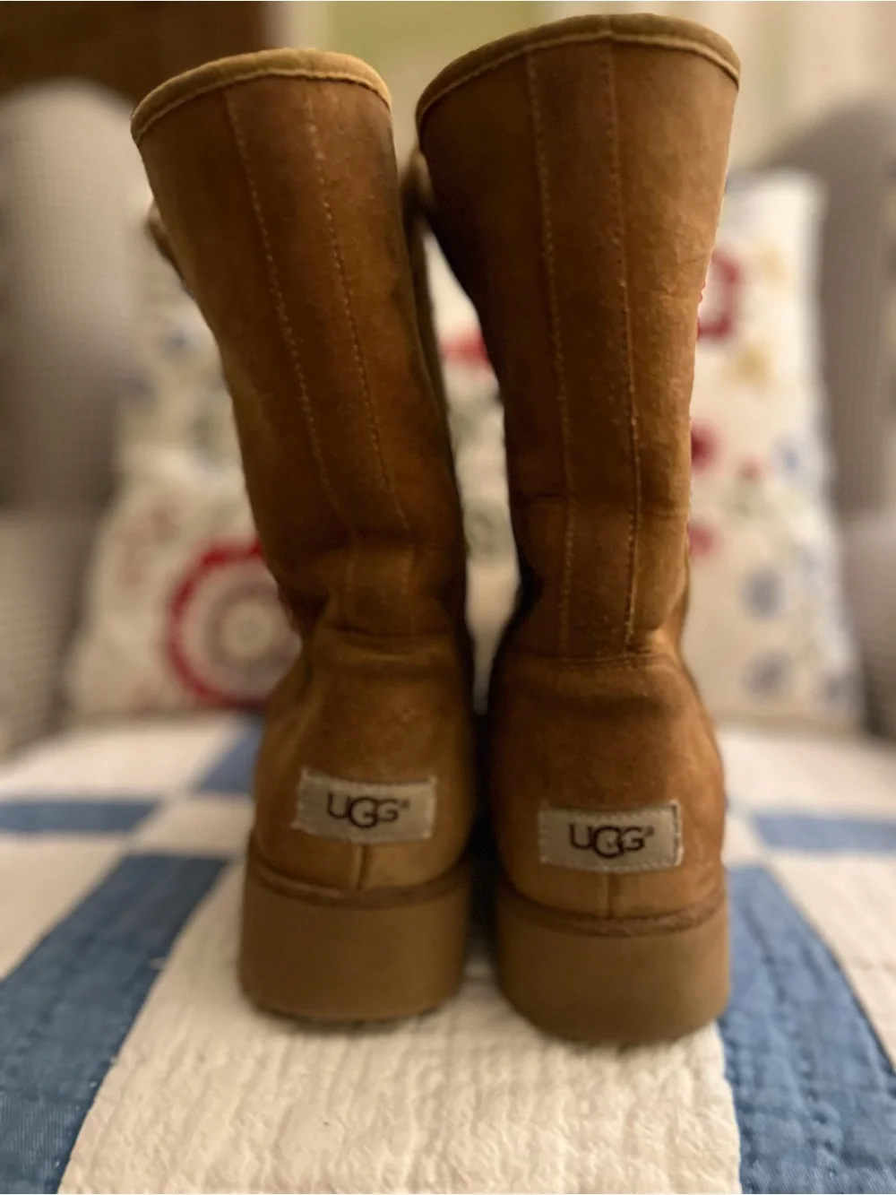 UGG Australia Amie Chestnut Suede Wedge Shearling Boots Size 9